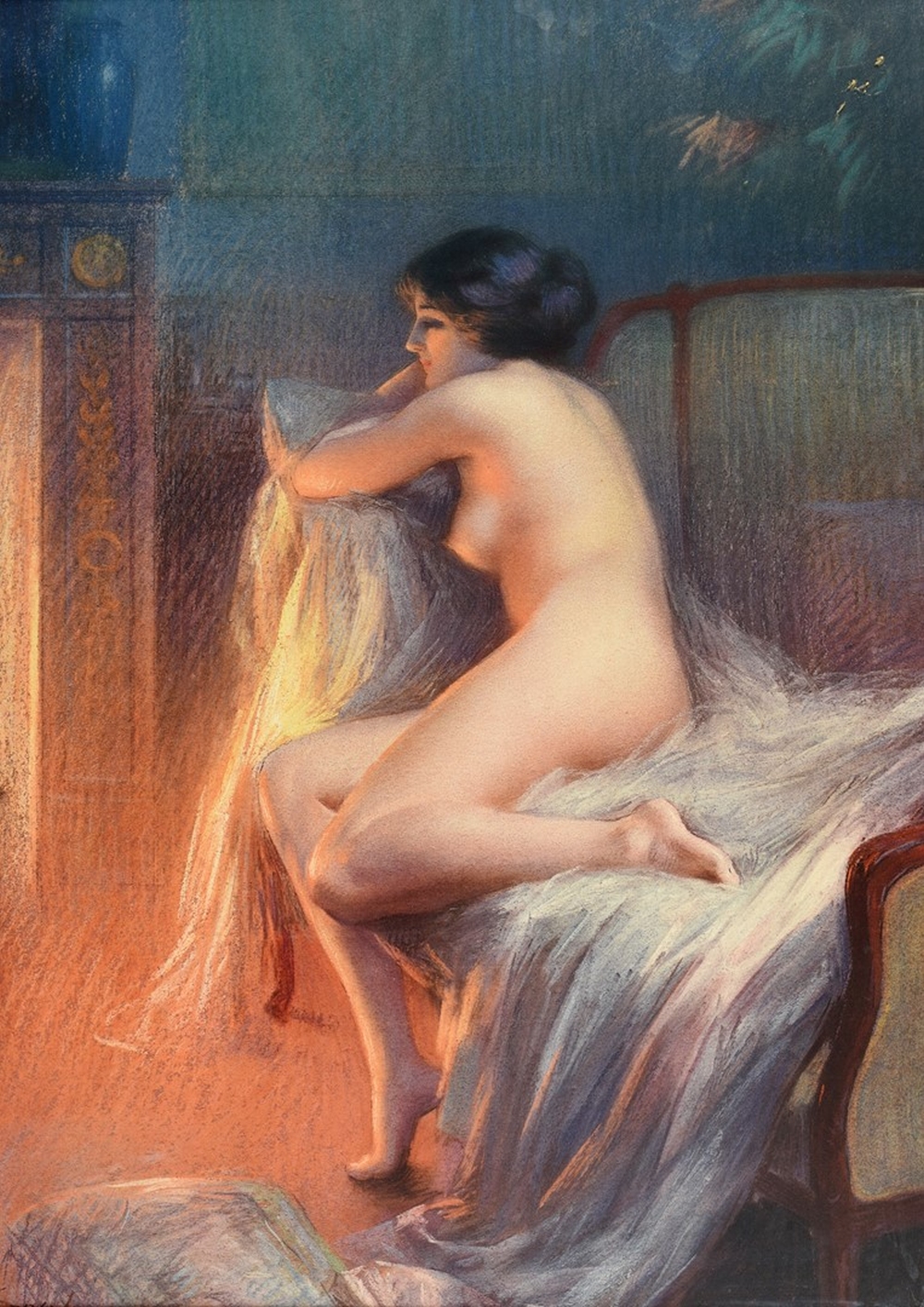 Nudo davanti al camino 2